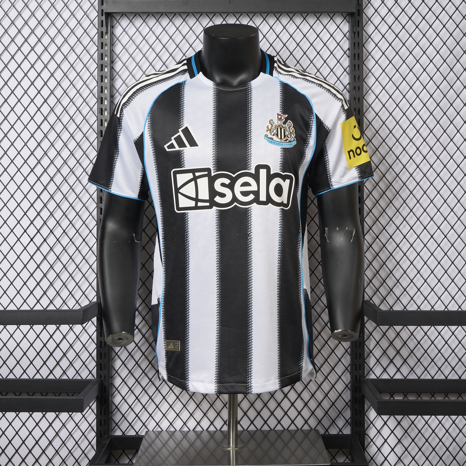 Newcastle United 25-26 Home Jersey - Player Version - JerseysGala