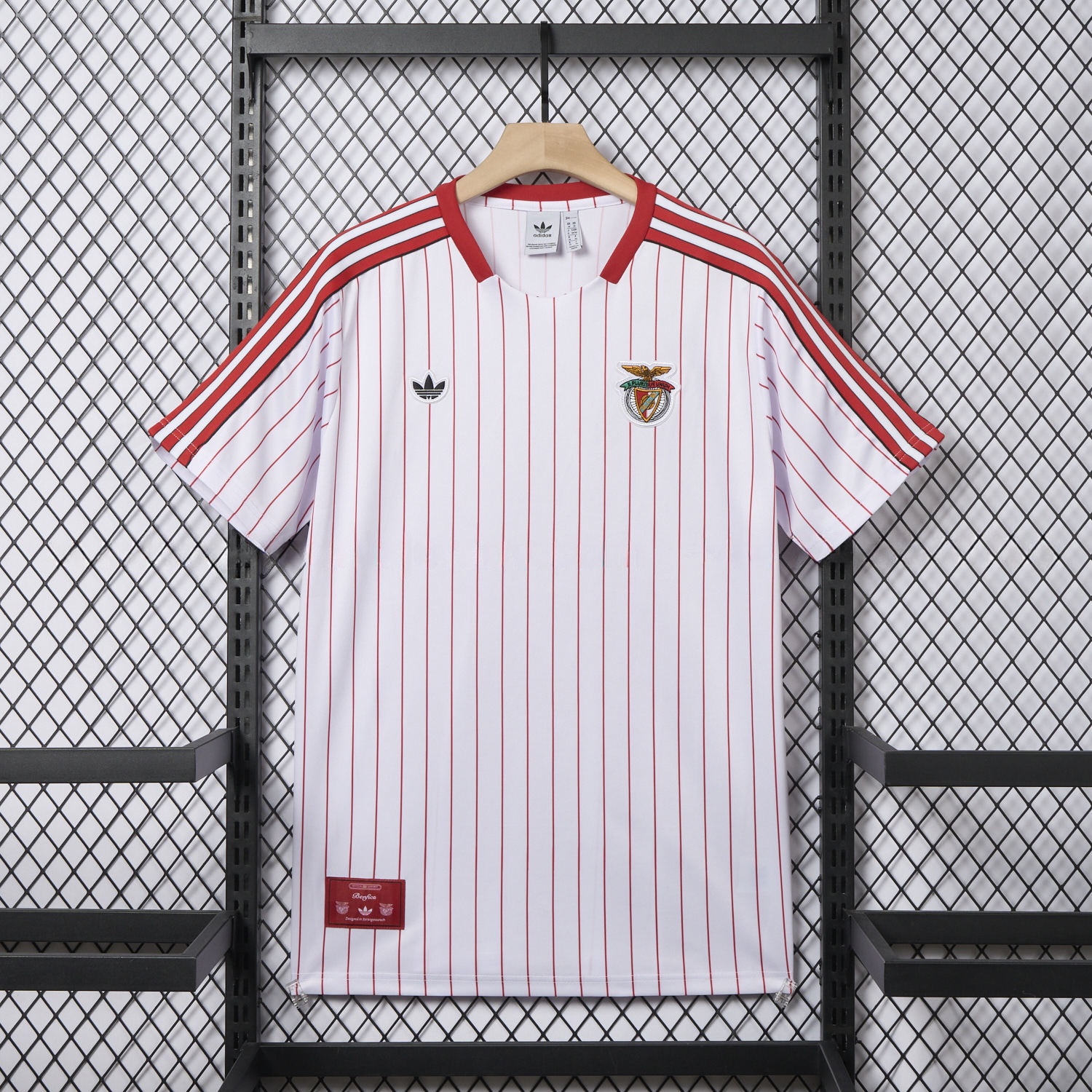 Benfica 25-26 Icon Range Travel Special Edition Jersey - Fans Version - JerseysGala