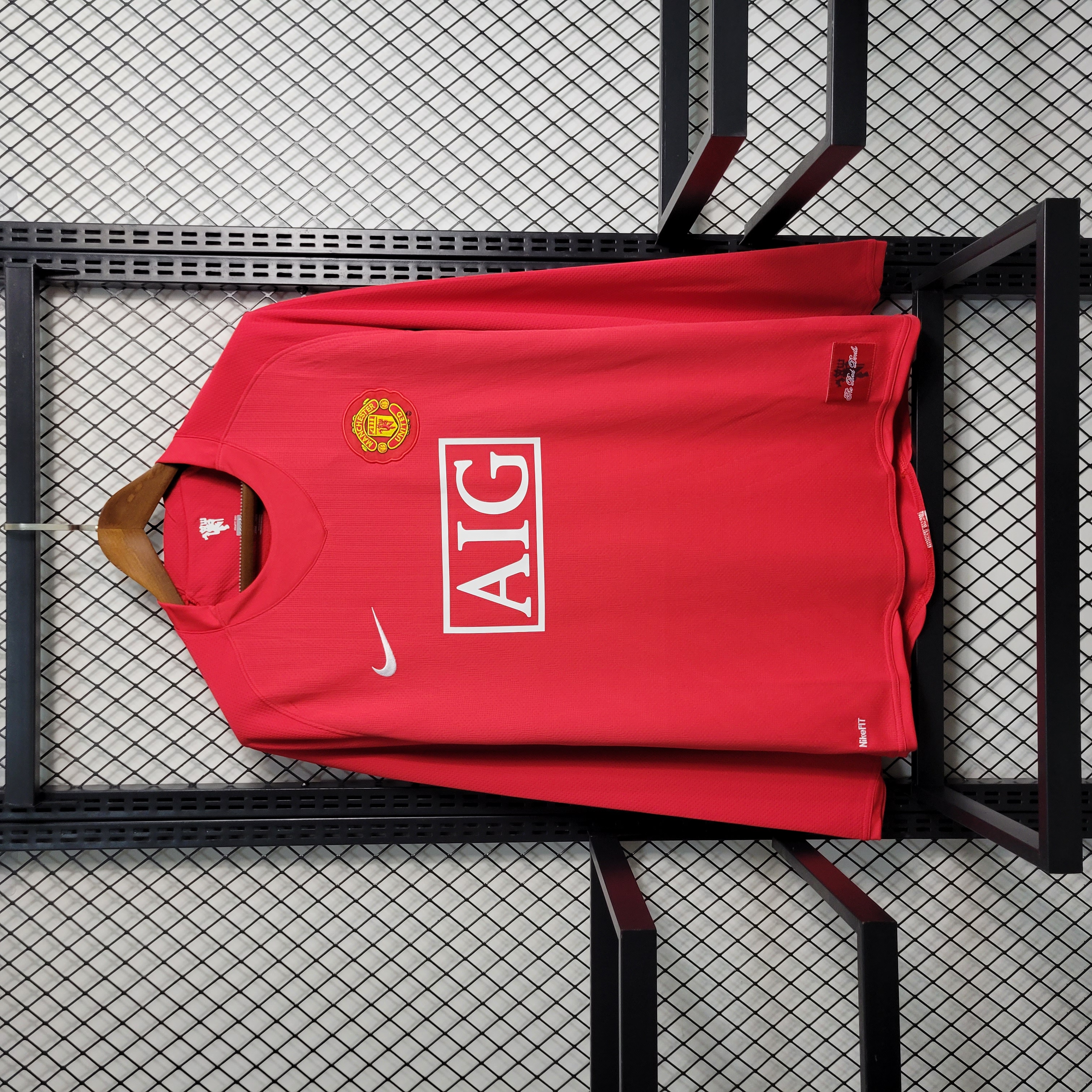 Retro Manchester United 07-08 Home Long Sleeve Jersey - JerseysGala