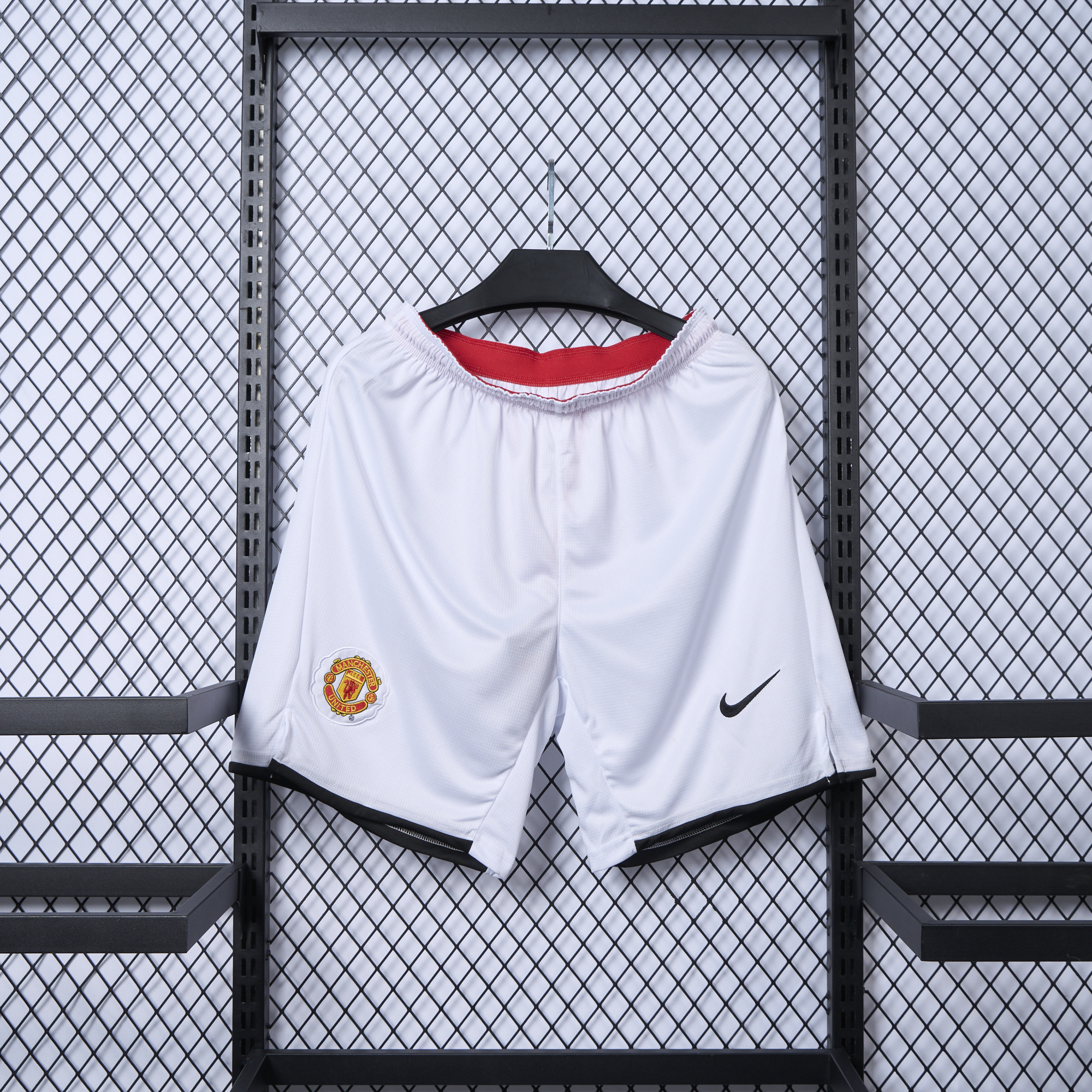 Retro Manchester United 2007-08 Home Shorts - JerseysGala
