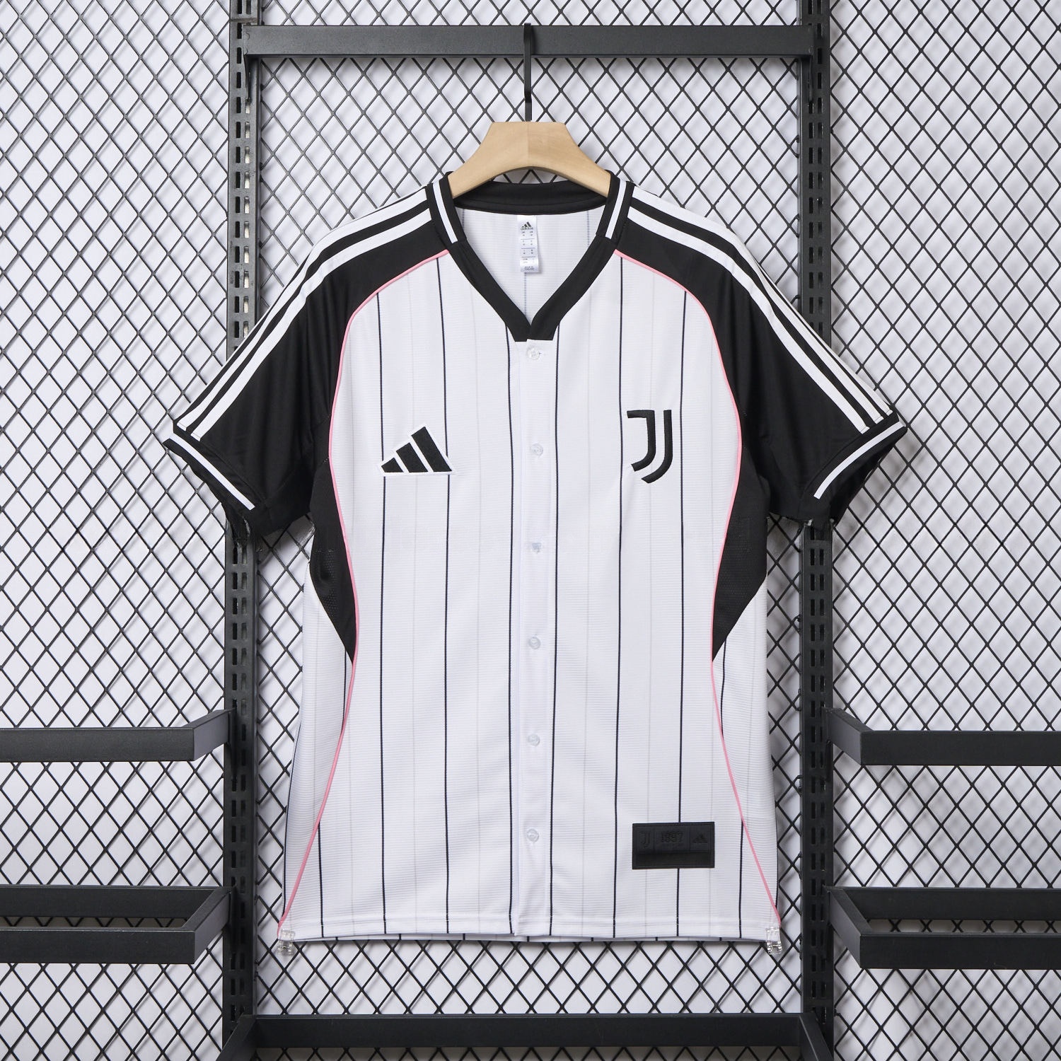 Juventus 25-26 White Baseball Jersey with Black Stripes - JerseysGala
