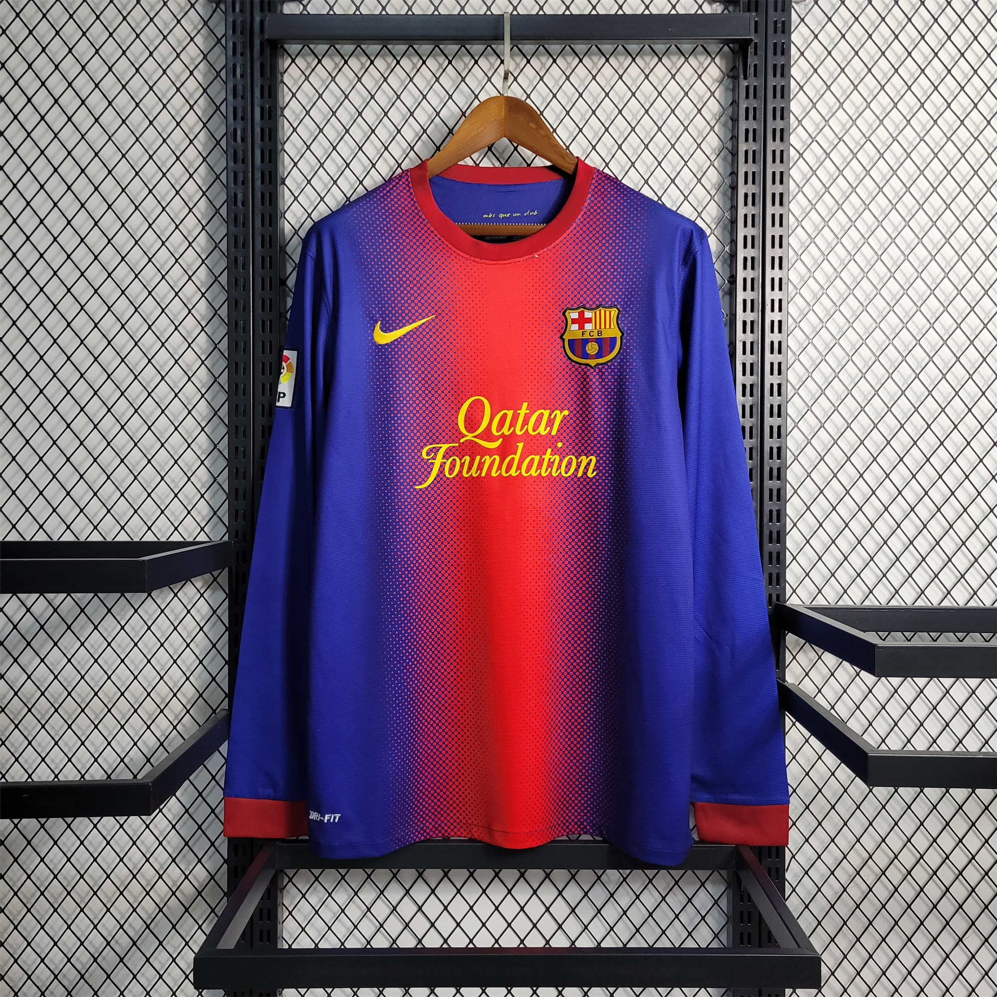 Retro Barcelona 12-13 Home Stadium Long Sleeve Jersey - JerseysGala