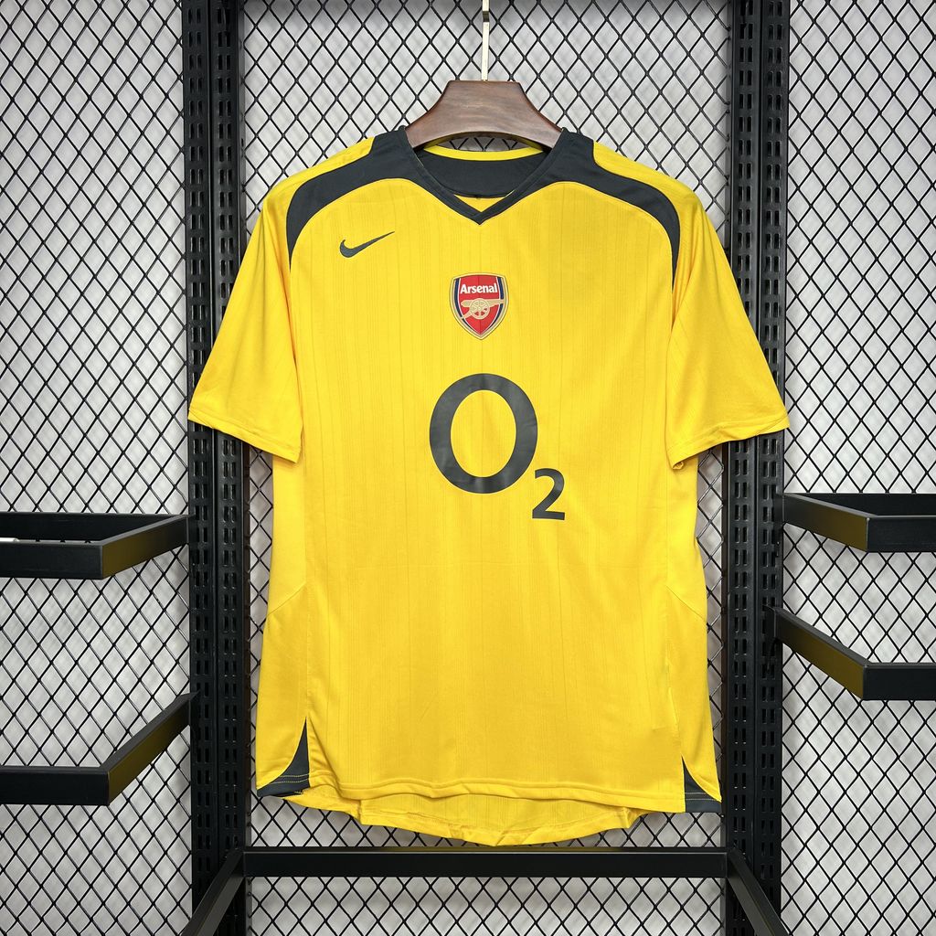 Retro Arsenal 2005-06 Away Stadium Jersey - JerseysGala