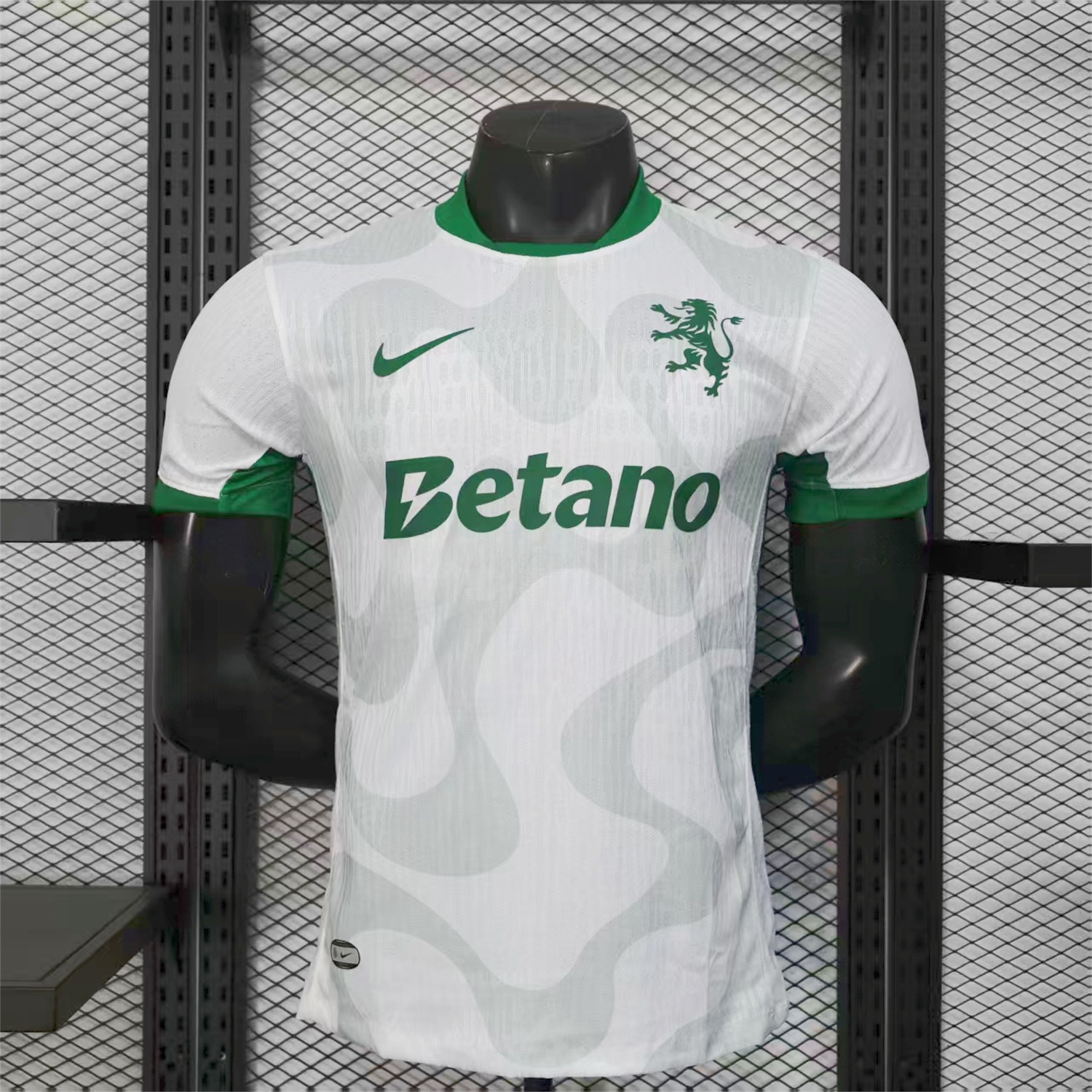 Sporting CP 25-26 Away Jersey - Player Version - JerseysGala