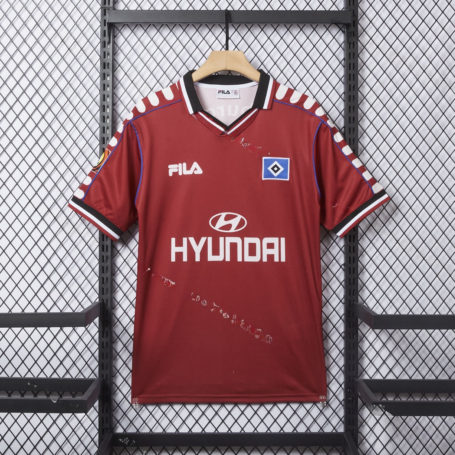 Retro Hamburger SV 1999-00 Third Red Jersey - JerseysGala
