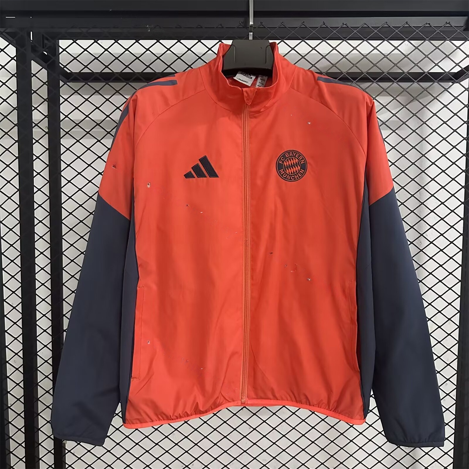 Bayern Munich 25-26 Training Windbreaker Jacket - Orange - JerseysGala