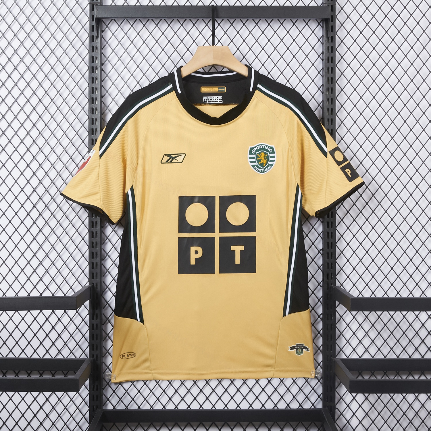 Retro Sporting CP 03-04 Away Jersey - JerseysGala