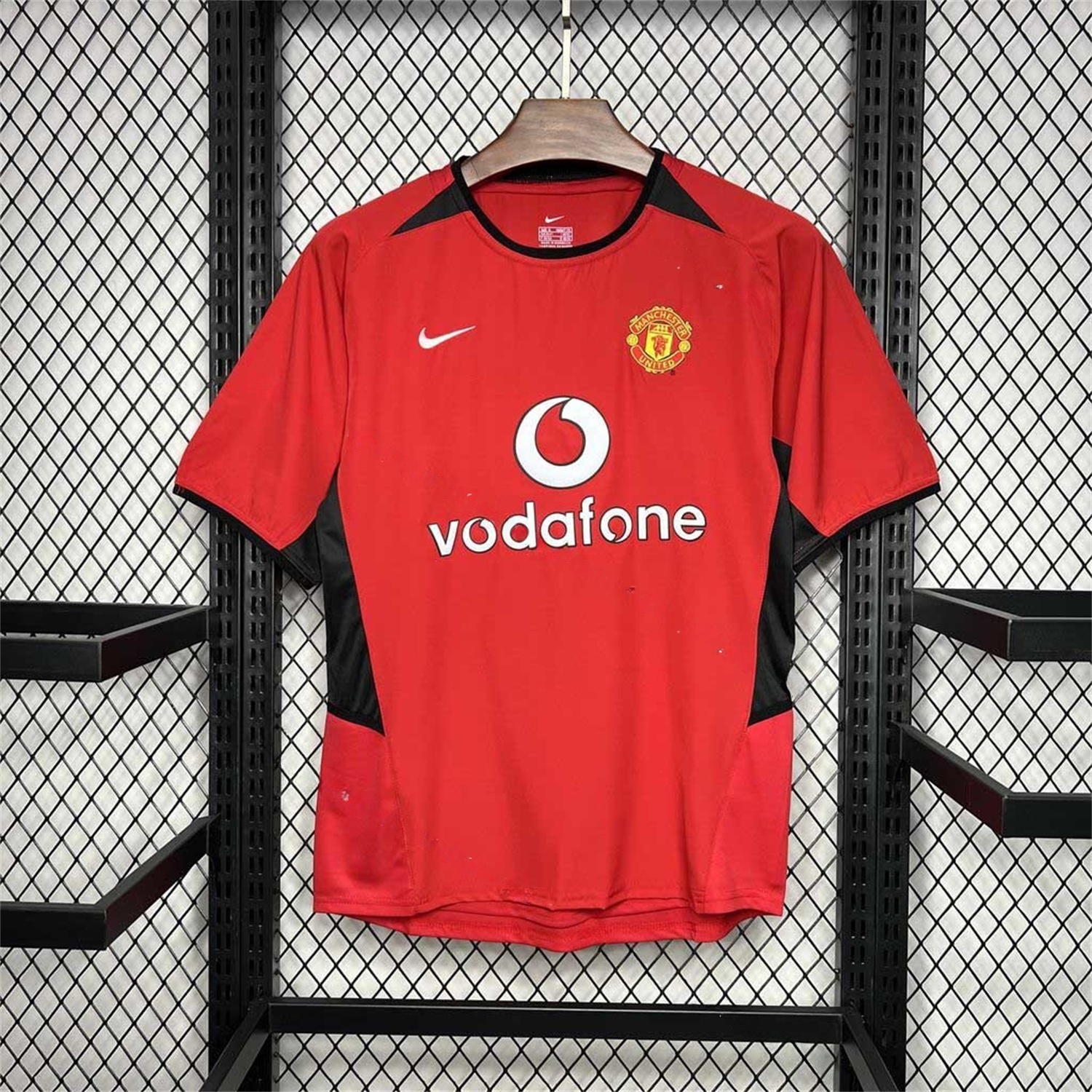 Retro Manchester United 03-04 Home Jersey - JerseysGala