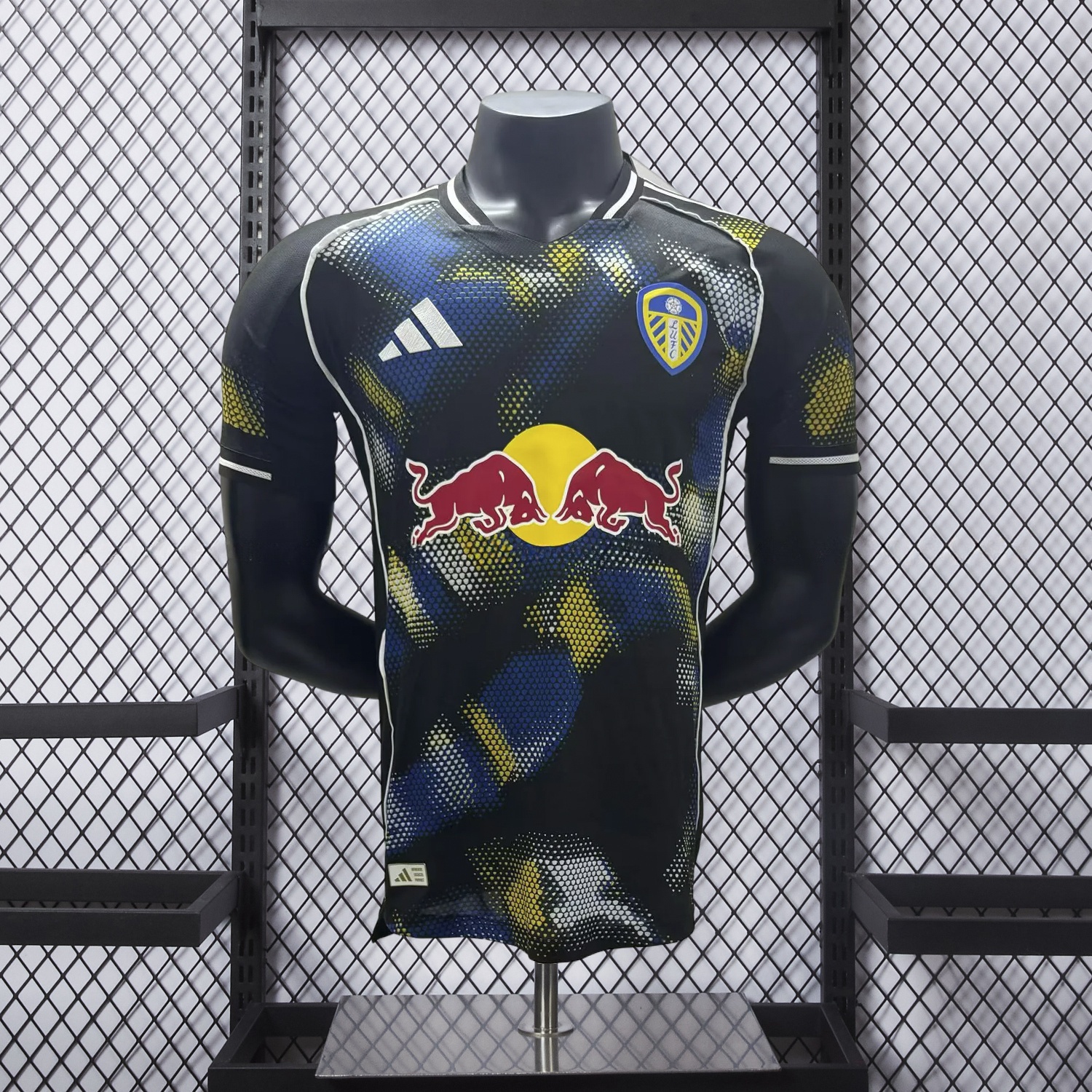 Leeds United 25-26 Third Black Jersey - Player Version - JerseysGala