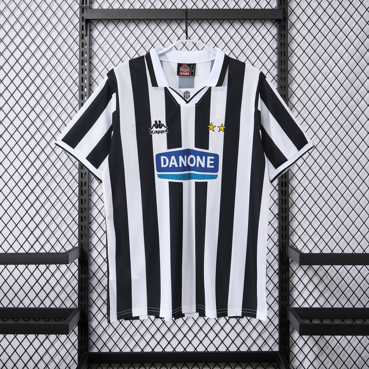 Retro Juventus 1994-95 Home Jersey - JerseysGala