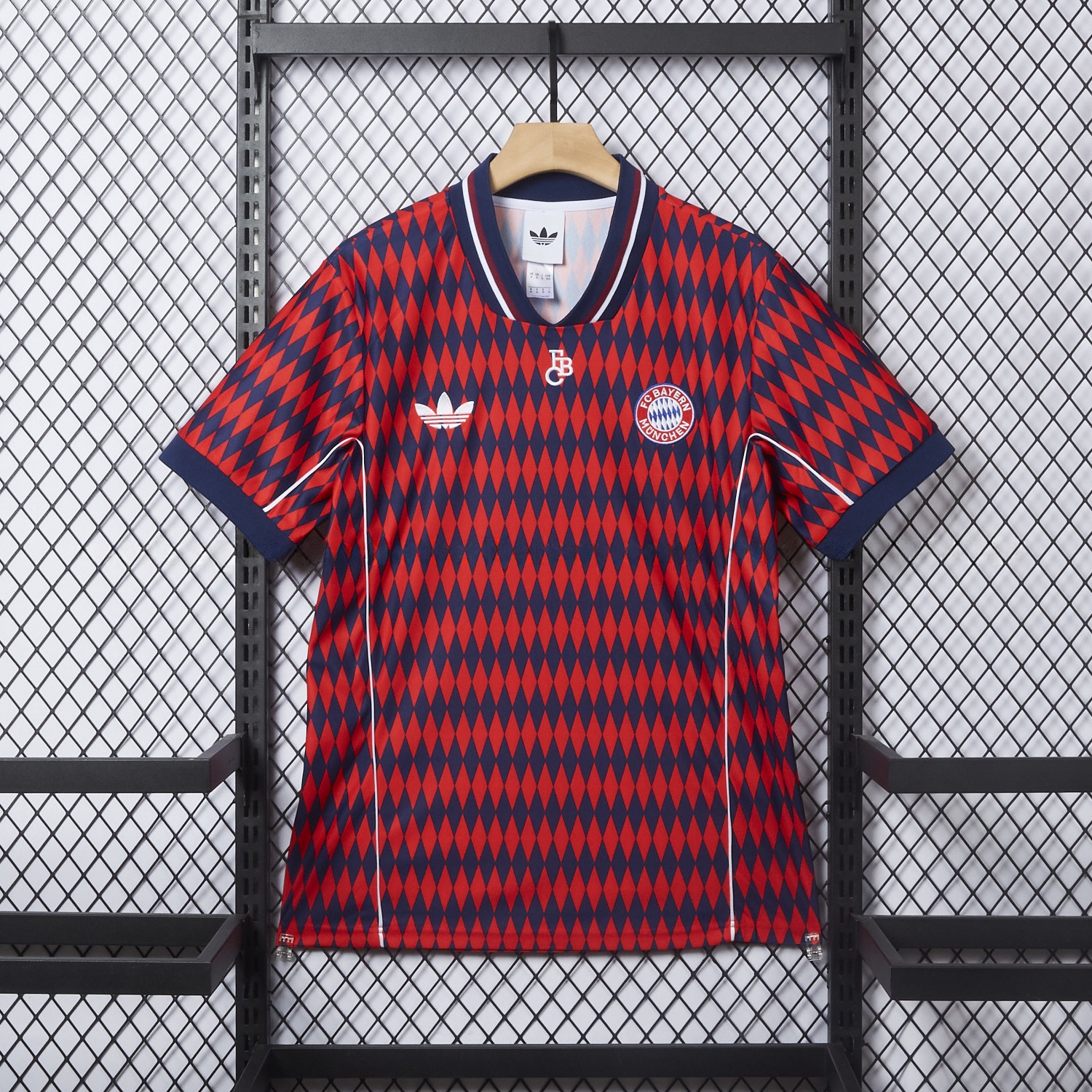 Bayern Munich 25-26 Trefoil Retro Style Red And Deep Blue Jersey - Fans Version - JerseysGala