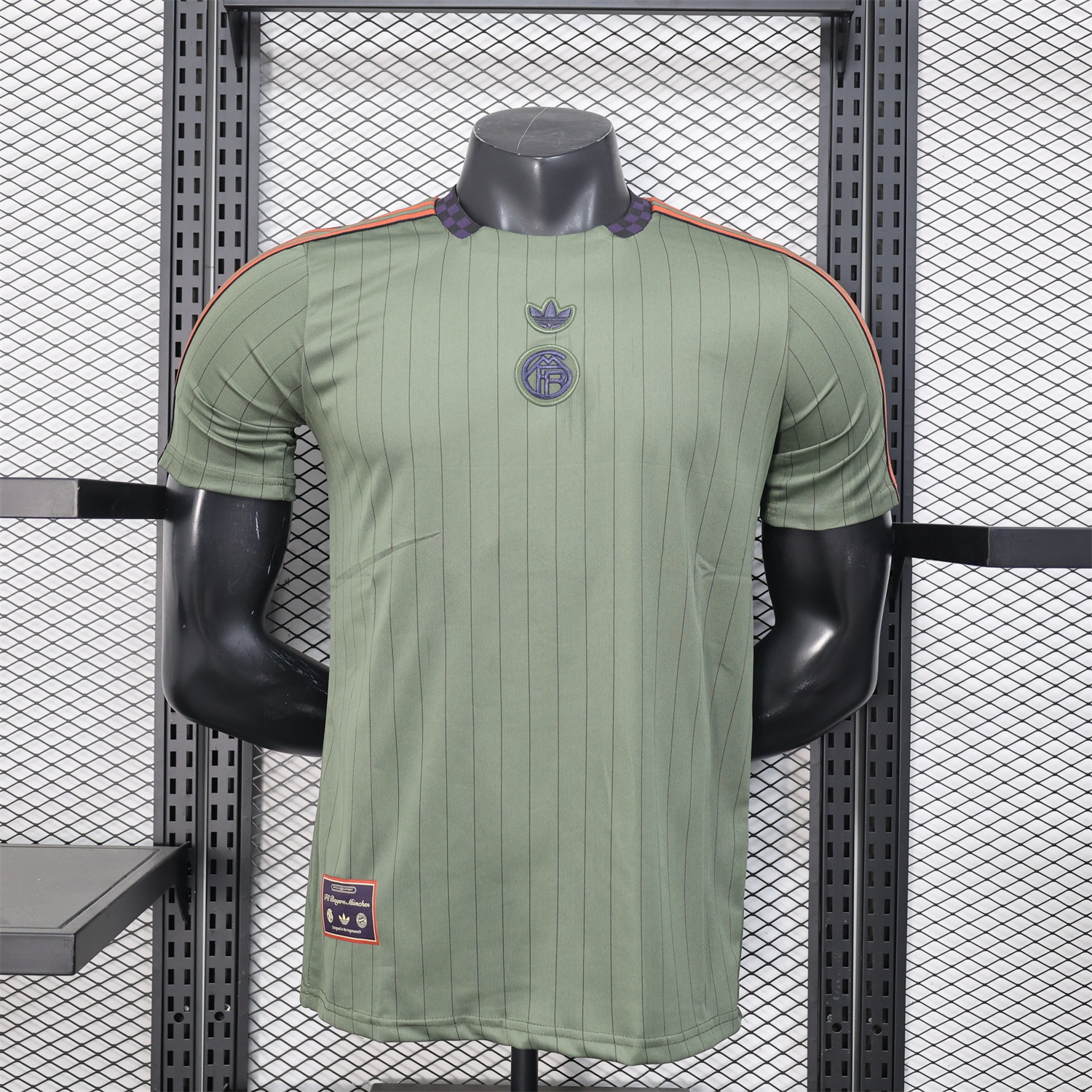 Bayern Munich 25-26 Trefoil Grey Green Travel Jersey - Player Version - JerseysGala