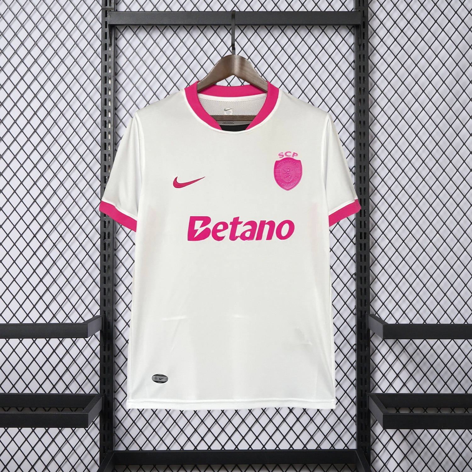 Sporting CP 25-26 Pink And White Special Jersey - Fans Version - JerseysGala