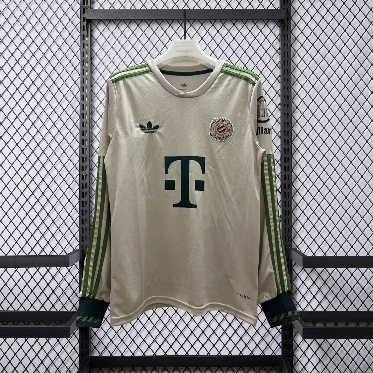 Bayern Munich 25-26 Oktoberfest Long Sleeves Jersey - Fans Version - JerseysGala