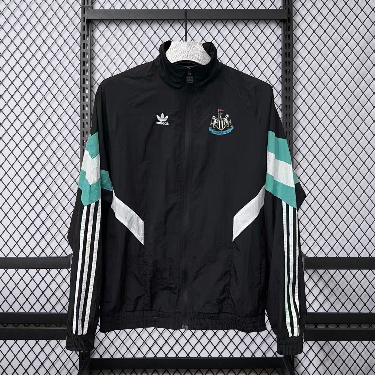 Newcastle United 25-26 Windbreaker Jacket - Black And Green - JerseysGala