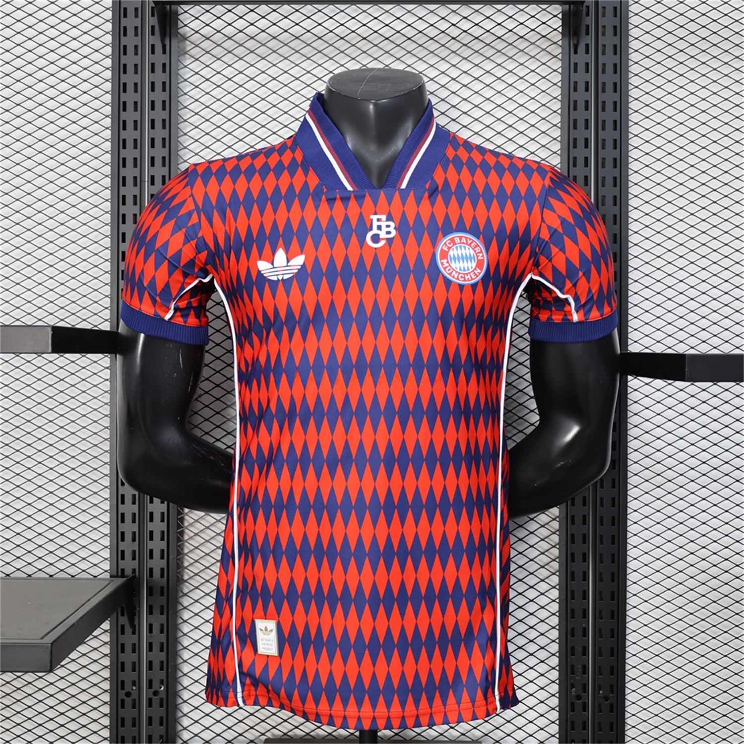 Bayern Munich 25-26 Trefoil Retro Style Red And Deep Blue Jersey - Player Version - JerseysGala