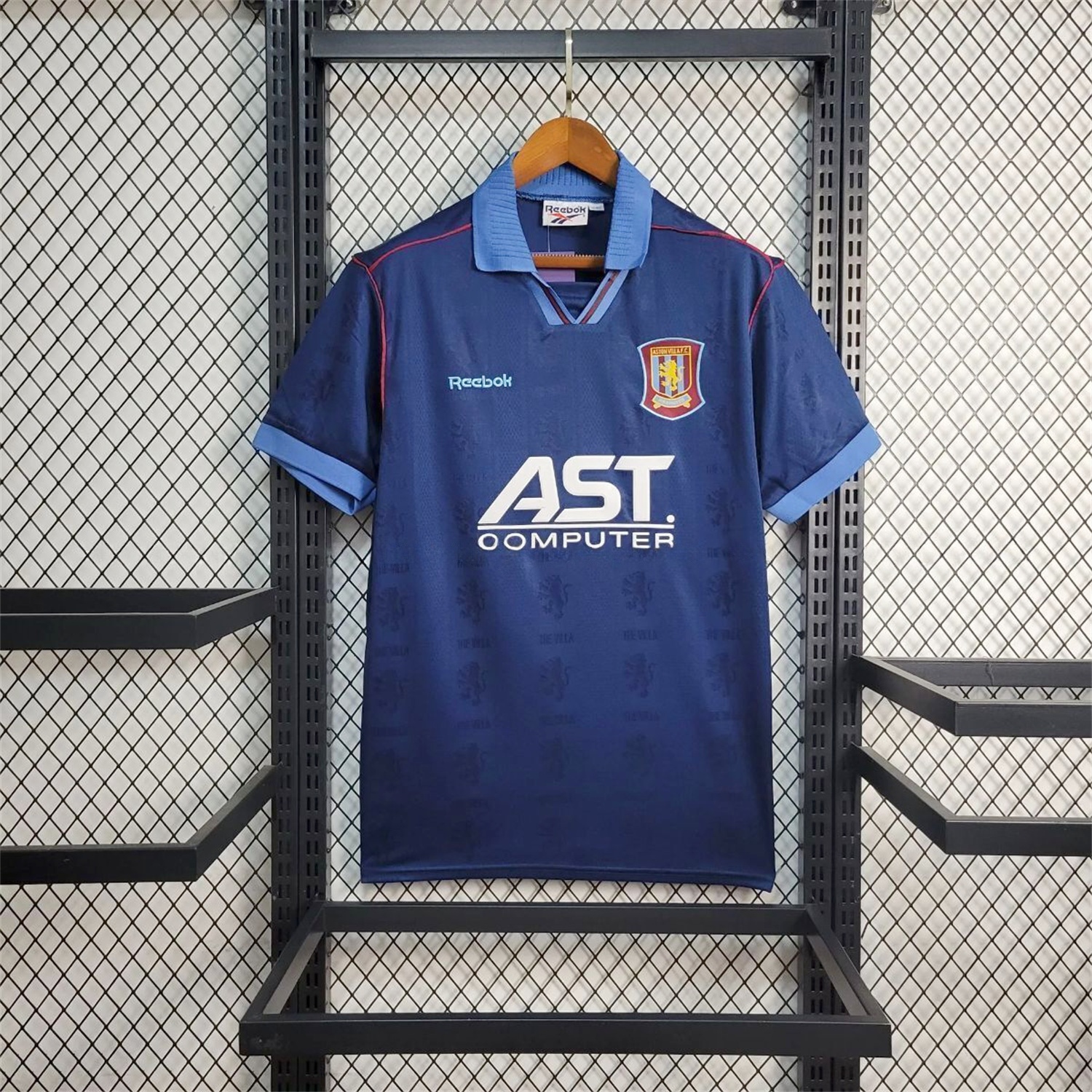 Retro Aston Villa 1995-97 Away Jersey - JerseysGala