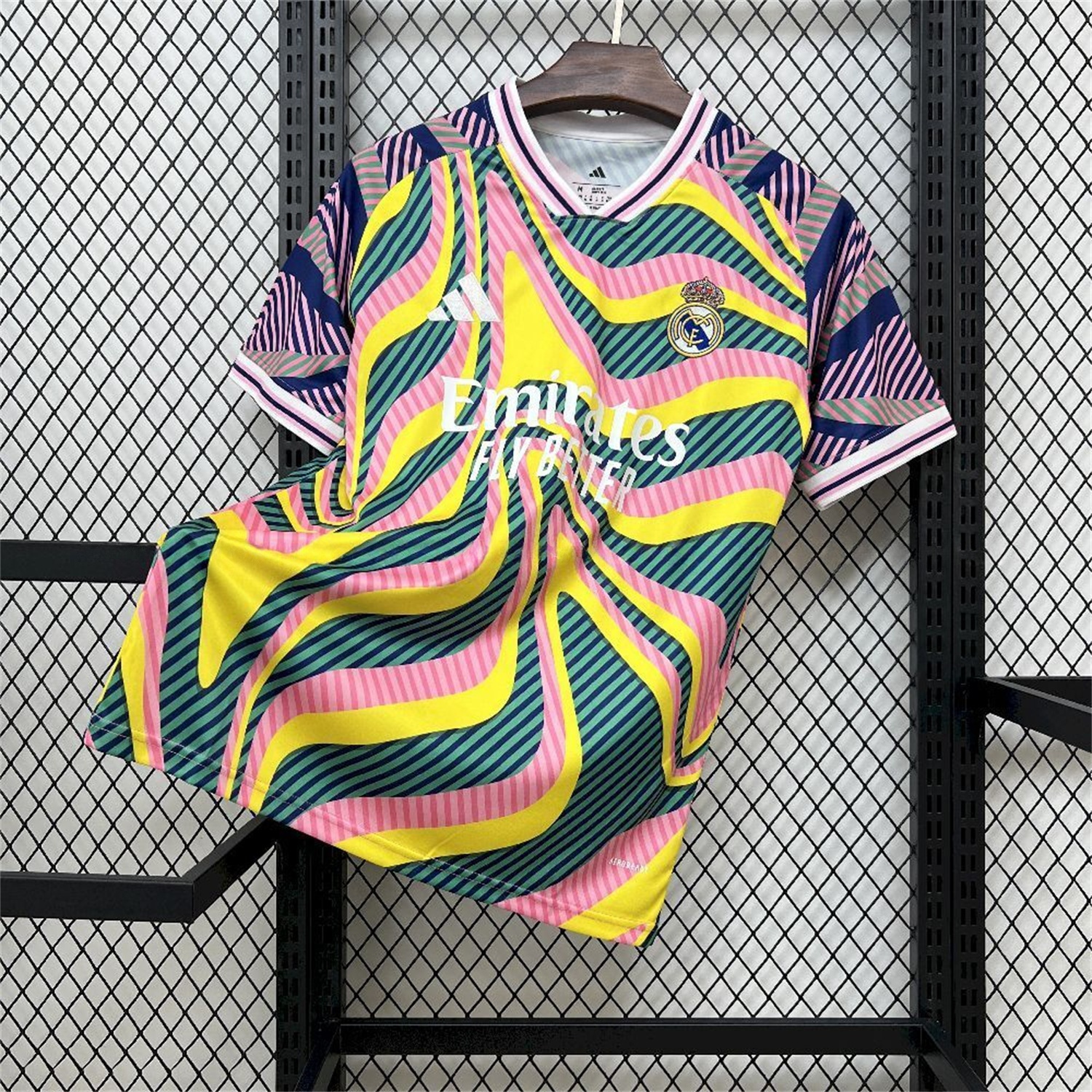 Real Madrid 25-26 Iridescent Colors Pre-Match Training Jersey - Fans Version - JerseysGala