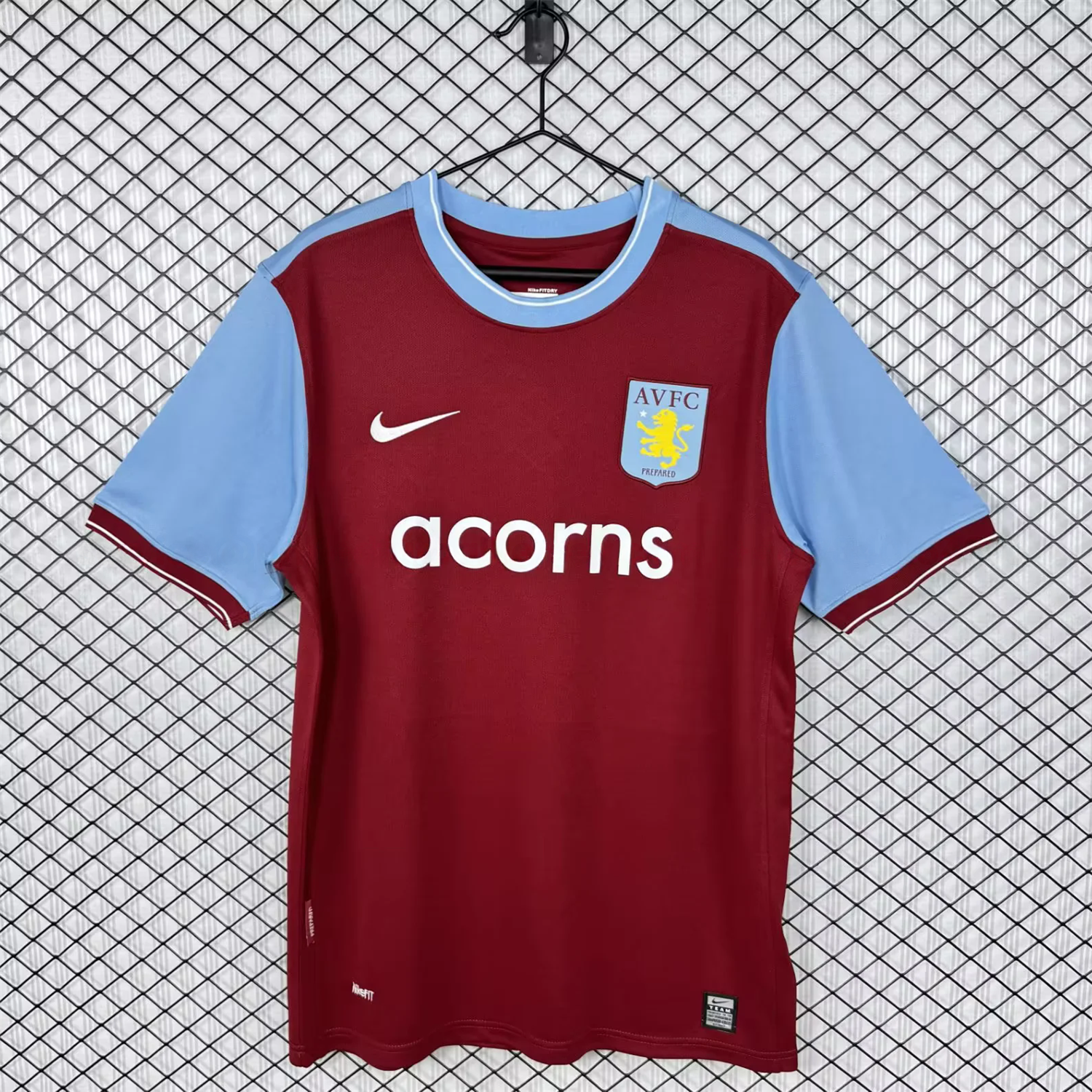Retro Aston Villa 2009-10 Home Jersey - JerseysGala