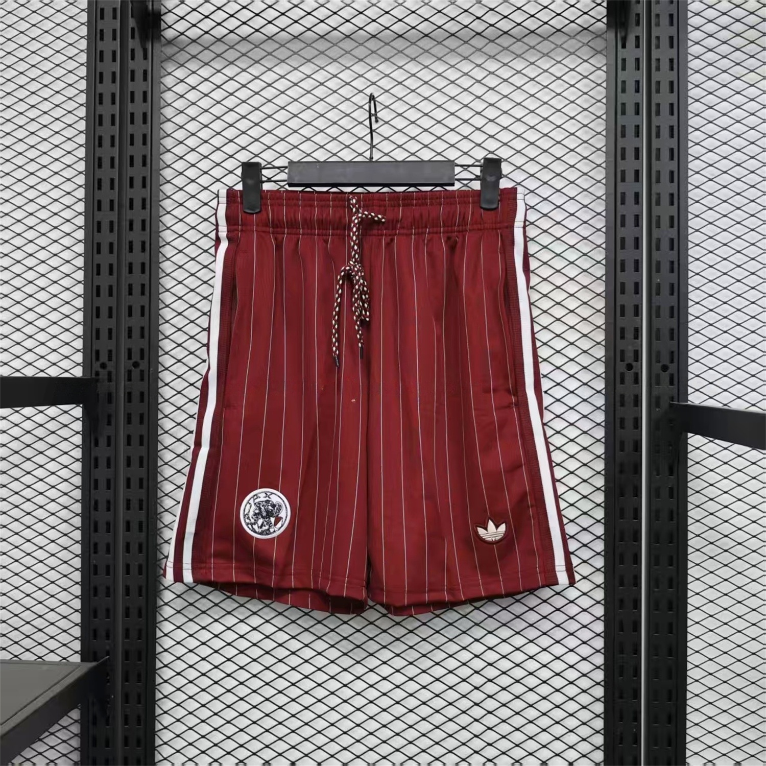 Ajax 25-26 Icon Range Travel Special Edition Red Shorts - Player Version - JerseysGala