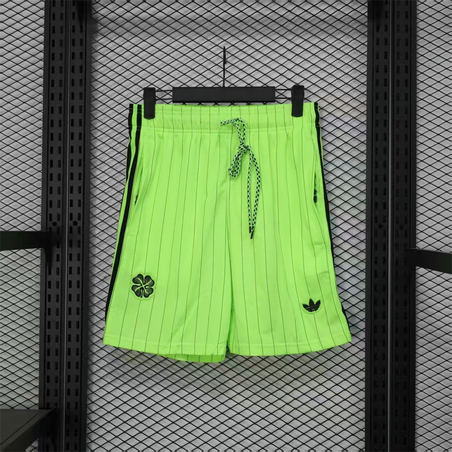 Celtic 25-26 Trefoil Green Travel Shorts - Player Version - JerseysGala