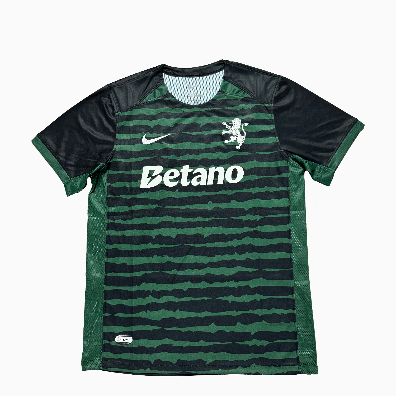 Sporting CP 25-26 Christmas Special Jersey - Fans Version - JerseysGala