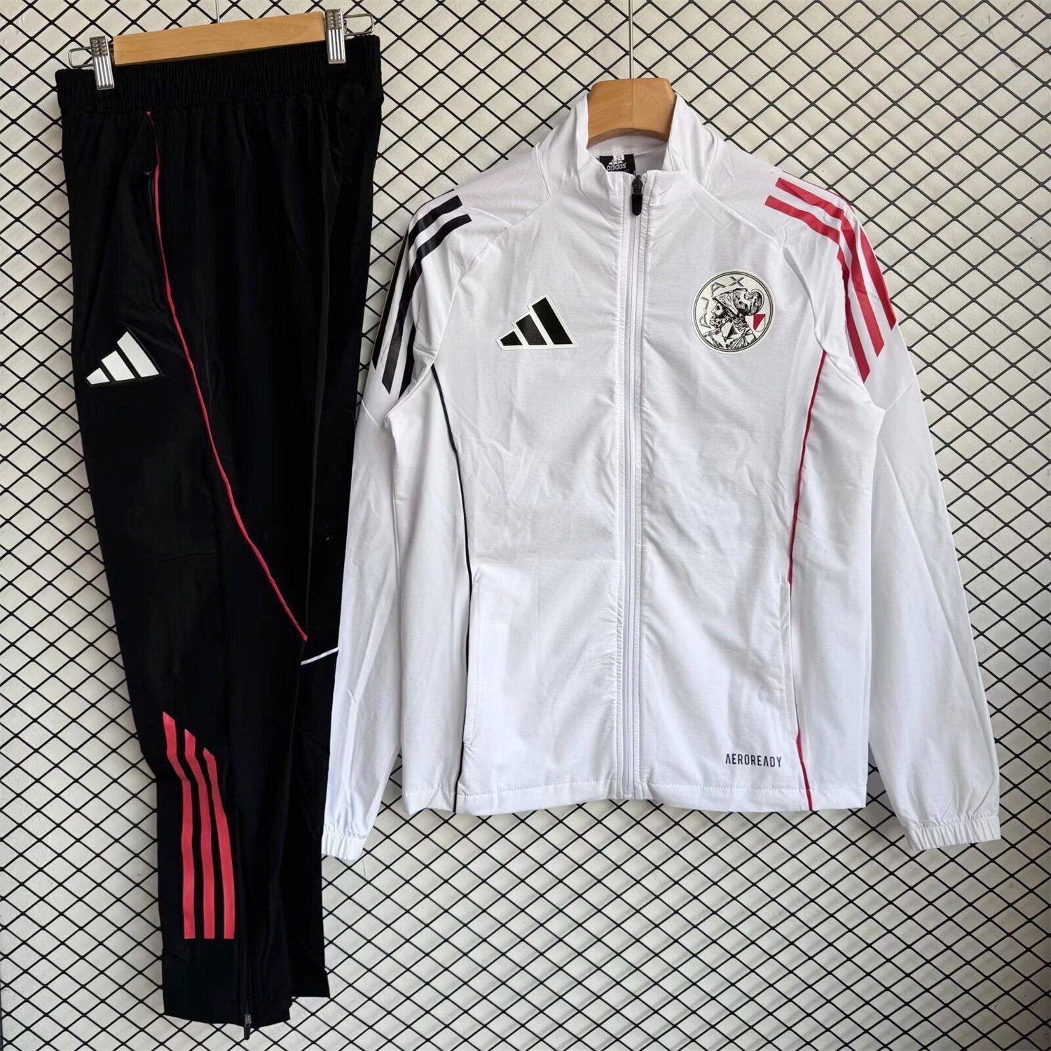 Ajax 25-26 Windbreaker Training Set - White Top and Black Pants - JerseysGala