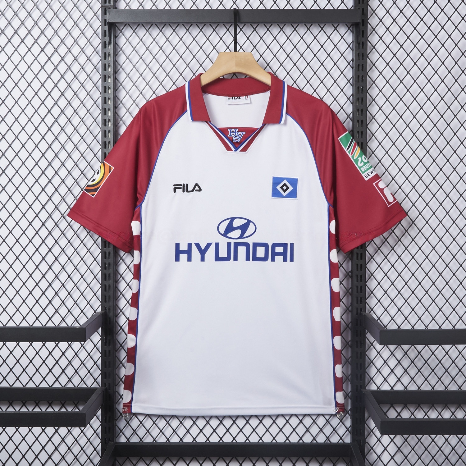 Retro Hamburger SV 1999-00 Home Jersey - JerseysGala